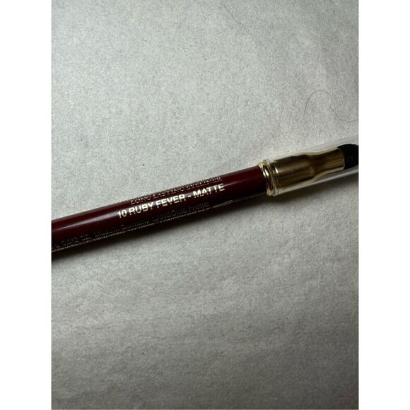Lancôme LE STYLO WATERPROOF - Long Lasting Eyeliner 10 Ruby Fever Matte - Picture 4 of 4